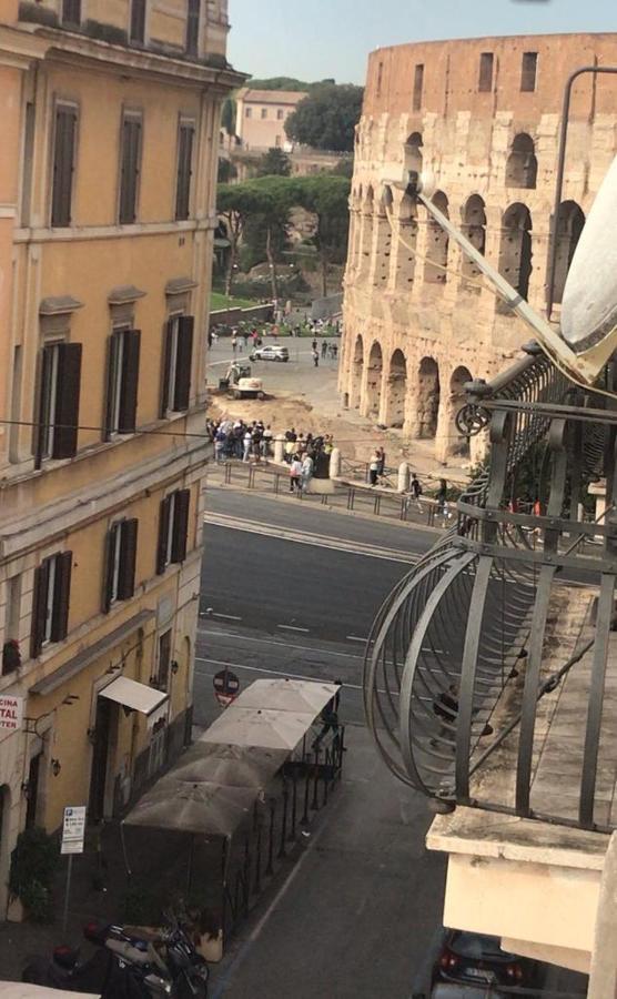 Colosseum Rome Guest House Luil Extérieur photo